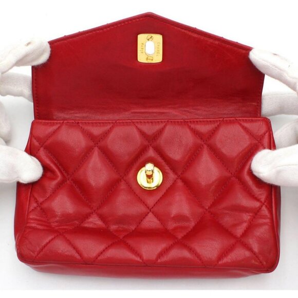 Authentic CHANEL CC Vintage Matelasse Lambskin Waist Pouch Bum Bag Leather Red - Picture 8 of 15